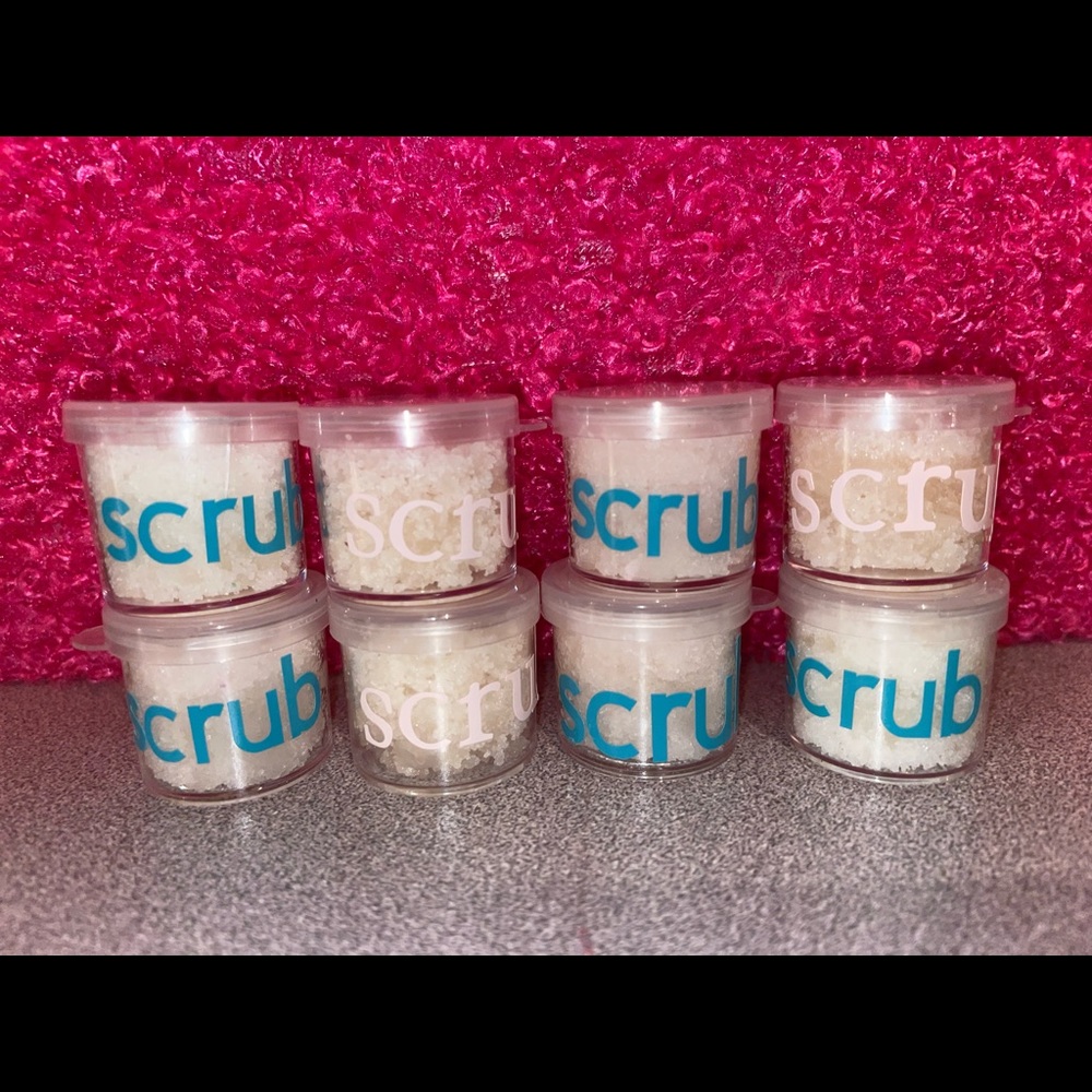 Sugar cookie lip scrub